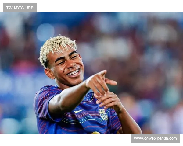 巴萨主帅弗里克炮轰FIFA最佳阵容评选，力挺爱将拉菲尼亚