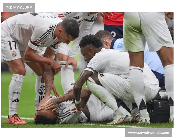 贝林厄姆欧冠场均射正领跑,伤病潮中担皇马进攻核心 贝林厄姆欧冠场均射正领跑,伤病潮中担皇马进攻核心